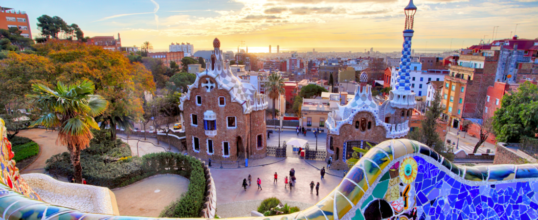 Gaudí’s Masterpieces Unveiled: A Skip-the-Line Tour of Park Güell & Sagrada Família